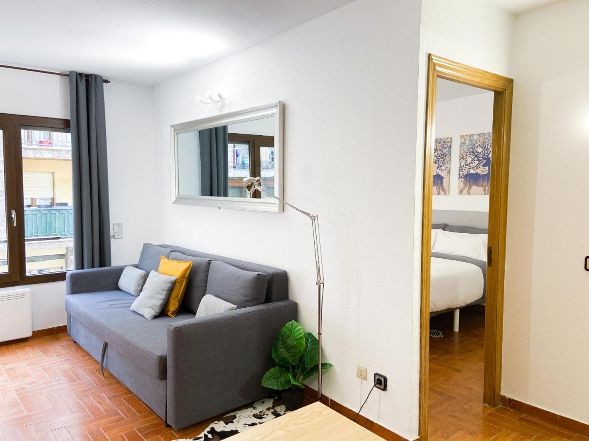 Apartamento Encamp Centro - A Pie De Todo - Ideal Parejas Εξωτερικό φωτογραφία